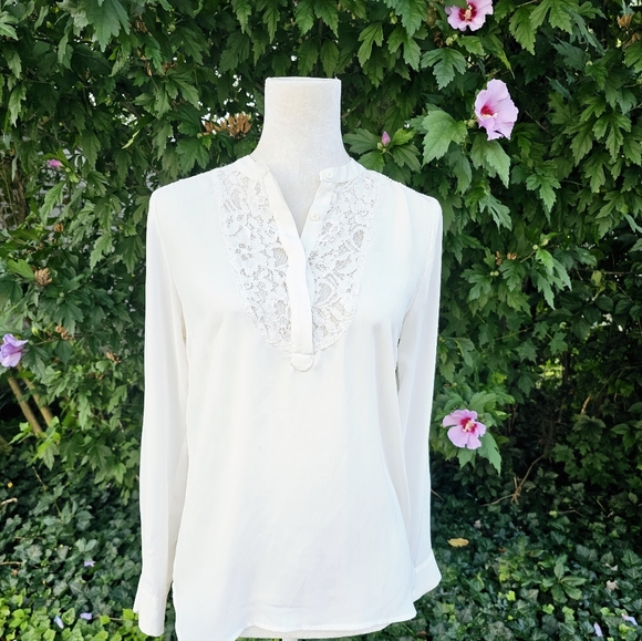 (2) White Blouses - Size Large & Small - Picture 2 of 9
